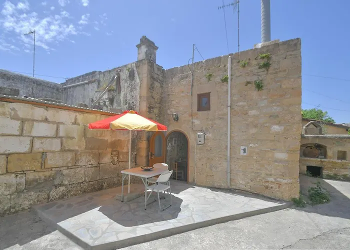 Stone House Apartment Malona Village