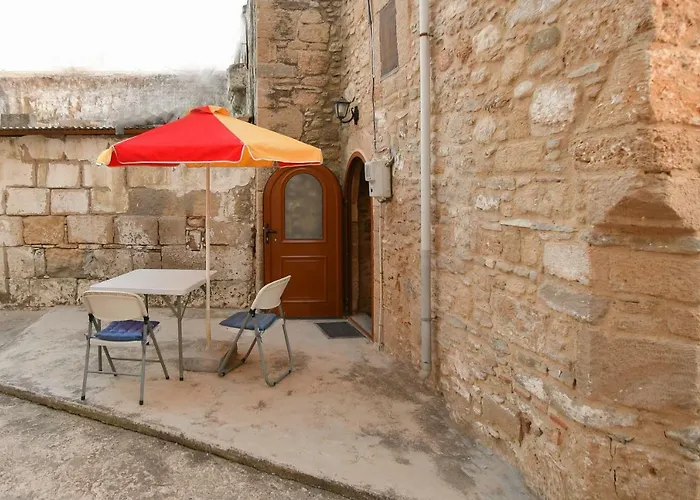 شقة Stone House *