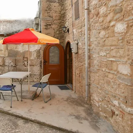 Διαμέρισμα Stone House *